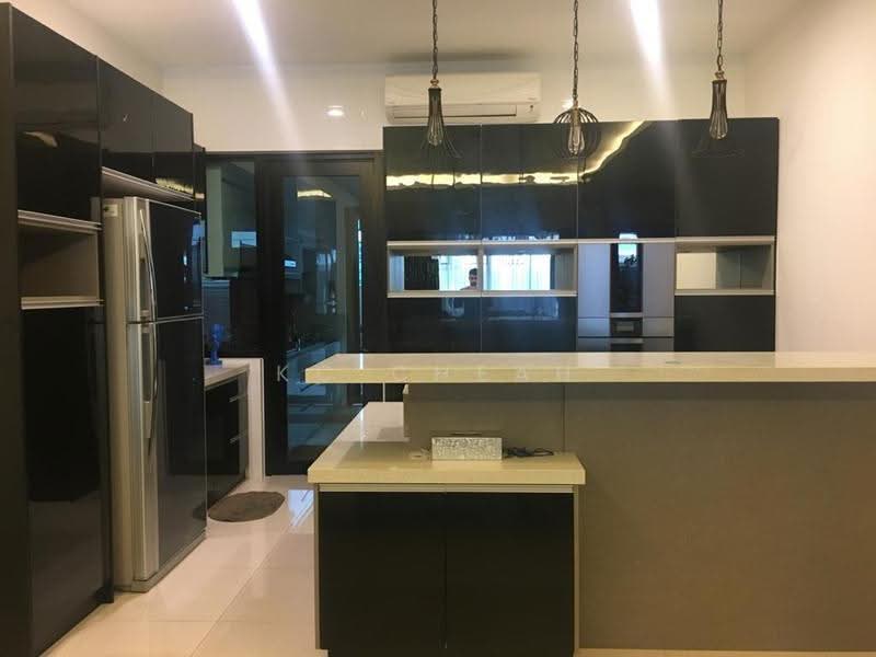 Rumah Teres 3-Tingkat untuk Dijual di Duta Villa (Setia Alam) - KC Cheah - Kitchen - PropertyGuru.com.my