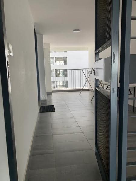 Kediaman Servis untuk Disewa di Eclipse Residence @ Pan'gaea - William Chin - Balcony - PropertyGuru.com.my