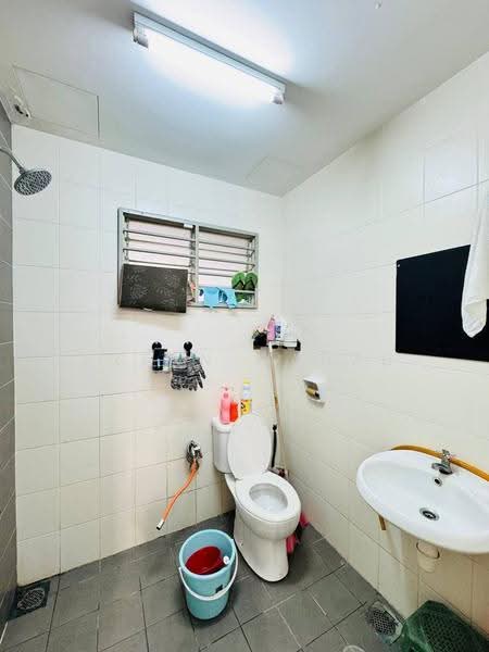Rumah Teres 2-Tingkat untuk Disewa di Setia Alam (Selangor) - Azean Wahab - Bathroom - PropertyGuru.com.my