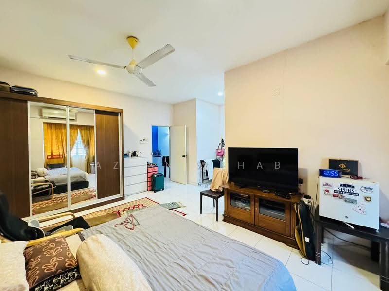 Rumah Teres 2-Tingkat untuk Disewa di Setia Alam (Selangor) - Azean Wahab - Bedroom - PropertyGuru.com.my