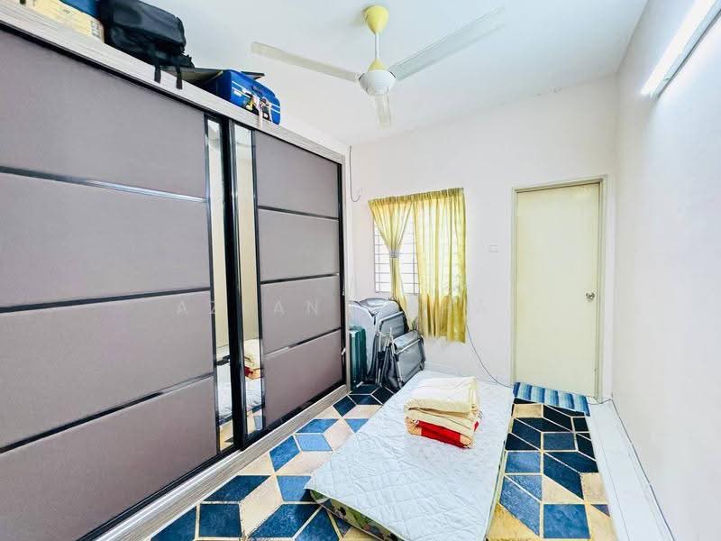 Rumah Teres 2-Tingkat untuk Disewa di Setia Alam (Selangor) - Azean Wahab - Bedroom - PropertyGuru.com.my