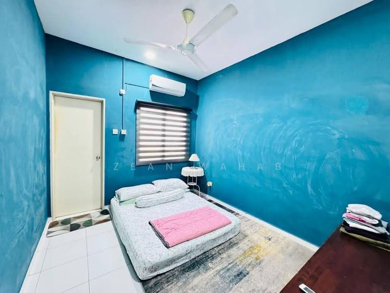 Rumah Teres 2-Tingkat untuk Disewa di Setia Alam (Selangor) - Azean Wahab - Bedroom - PropertyGuru.com.my