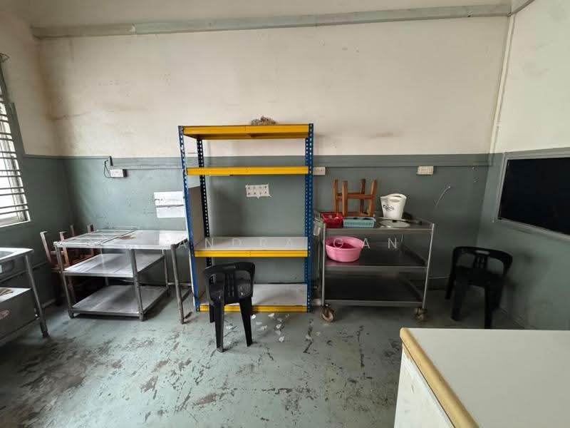 Shop for Rent in Taman Ungku Tun Aminah (Skudai) - Sandra Gan - Interior - PropertyGuru.com.my