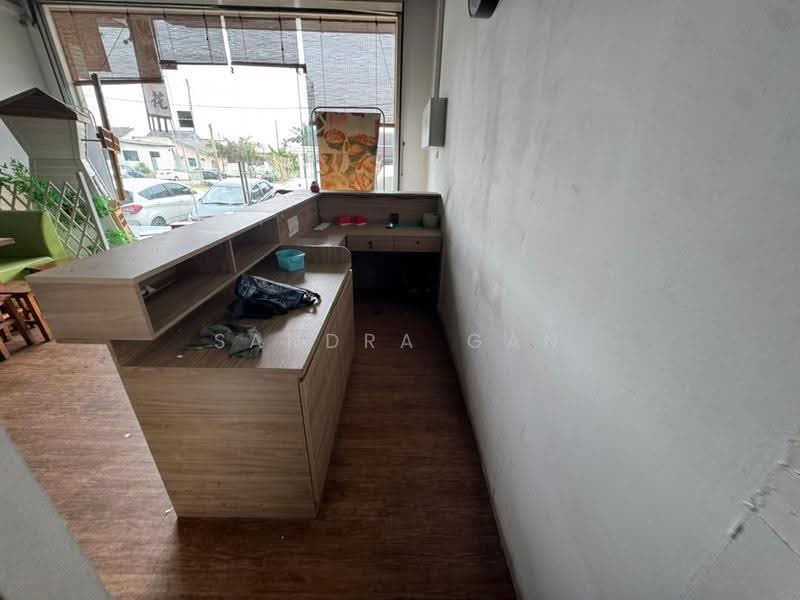 Shop for Rent in Taman Ungku Tun Aminah (Skudai) - Sandra Gan - Interior - PropertyGuru.com.my
