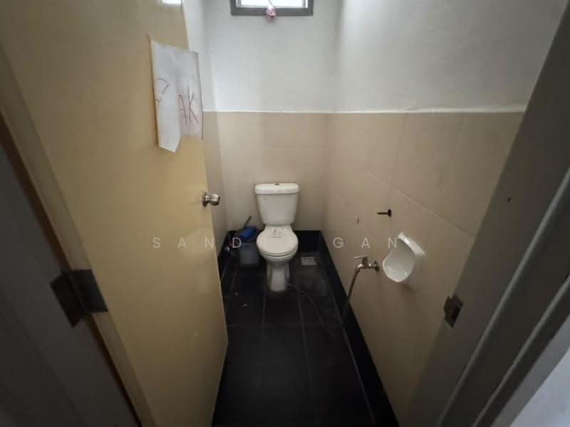 Shop for Rent in Taman Ungku Tun Aminah (Skudai) - Sandra Gan - Bathroom - PropertyGuru.com.my