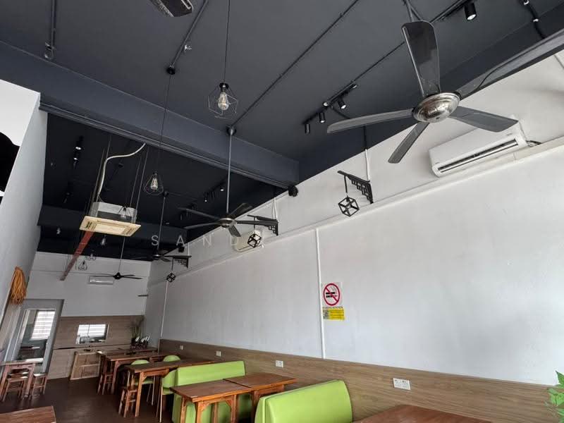 Shop for Rent in Taman Ungku Tun Aminah (Skudai) - Sandra Gan - Interior - PropertyGuru.com.my