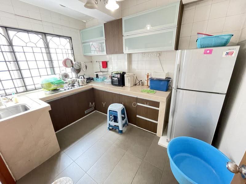 Condominium for Sale at Seri Anggun - MY Loh - Kitchen - PropertyGuru.com.my