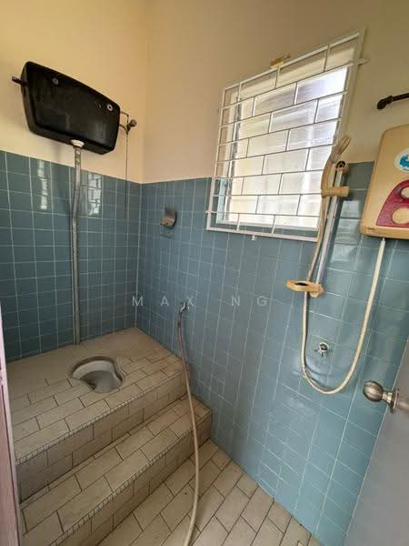 Bungalow House untuk Disewa di Tanjung Bungah (Penang) - Max Ng - Bathroom - PropertyGuru.com.my