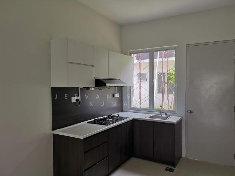 2-storey Terraced House for Rent in Dengkil (Selangor) - Jeevan Selva Kumar - Kitchen - PropertyGuru.com.my