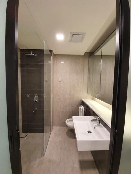 Service Residence for Sale at Cantara Residences - Kenjjo Yeo - Bathroom - PropertyGuru.com.my