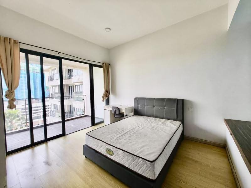 Condominium for Sale at Royal Strand @ Country Garden Danga Bay - Janice . - PropertyGuru.com.my