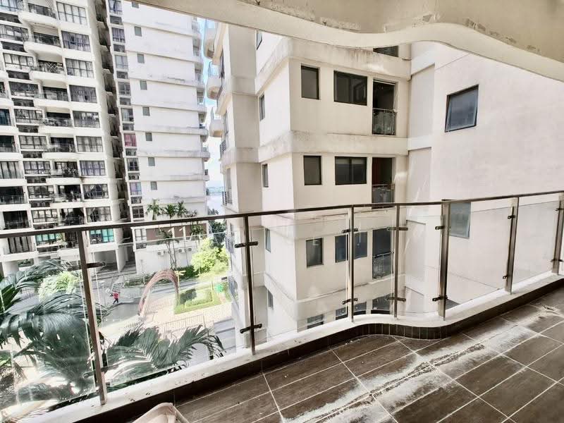 Condominium for Sale at Royal Strand @ Country Garden Danga Bay - Janice . - PropertyGuru.com.my