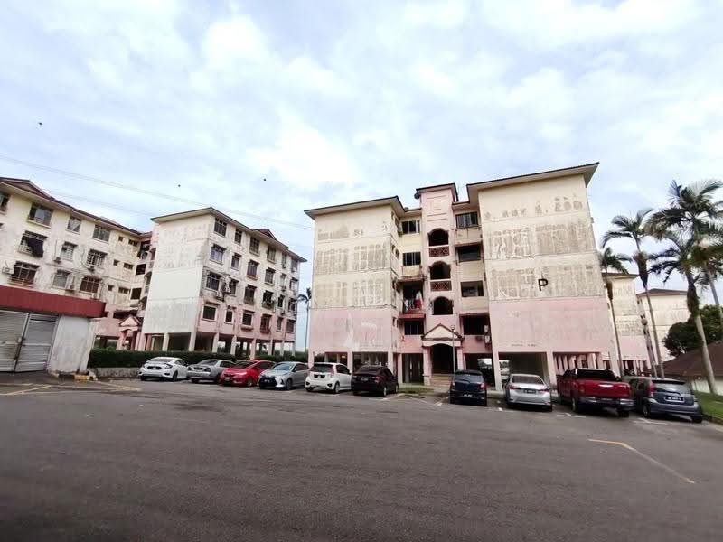 Rumah Teres untuk Dijual di Taman Daya (Johor Bahru) - Jason Chew - Exterior - PropertyGuru.com.my