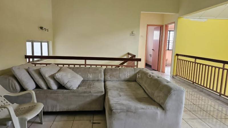 Kondominium untuk Dijual di Mentari Kondominium - Kweenie Chong - Living Room - PropertyGuru.com.my