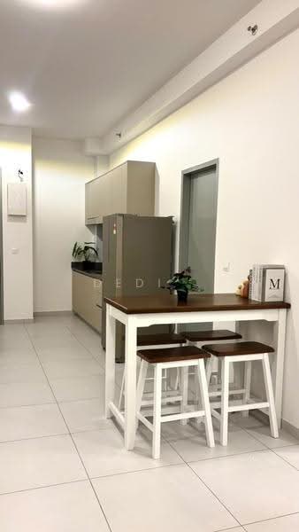 Kediaman Servis untuk Disewa di Sinaran @ Utropolis - Dedi . - Kitchen - PropertyGuru.com.my