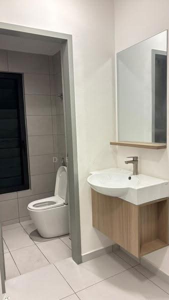 Kediaman Servis untuk Disewa di Sinaran @ Utropolis - Dedi . - Bathroom - PropertyGuru.com.my