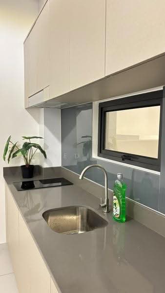 Kediaman Servis untuk Disewa di Sinaran @ Utropolis - Dedi . - PropertyGuru.com.my