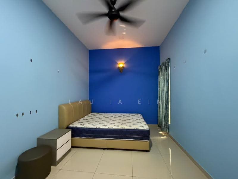 Rumah Teres 2-Tingkat untuk Disewa di Rawang (Selangor) - Lau Ia Ein - Bedroom - PropertyGuru.com.my
