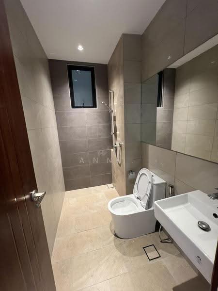Kondominium untuk Disewa di Picasso Residence - Ann . - Bathroom - PropertyGuru.com.my