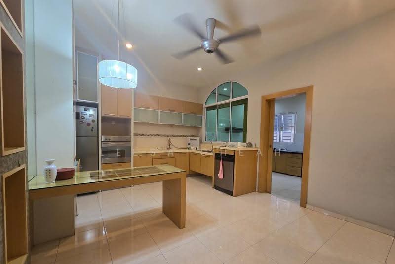 Semi-Detached House for Sale in Taman Segar Indah (Butterworth) - Leesa Cheah - Kitchen - PropertyGuru.com.my