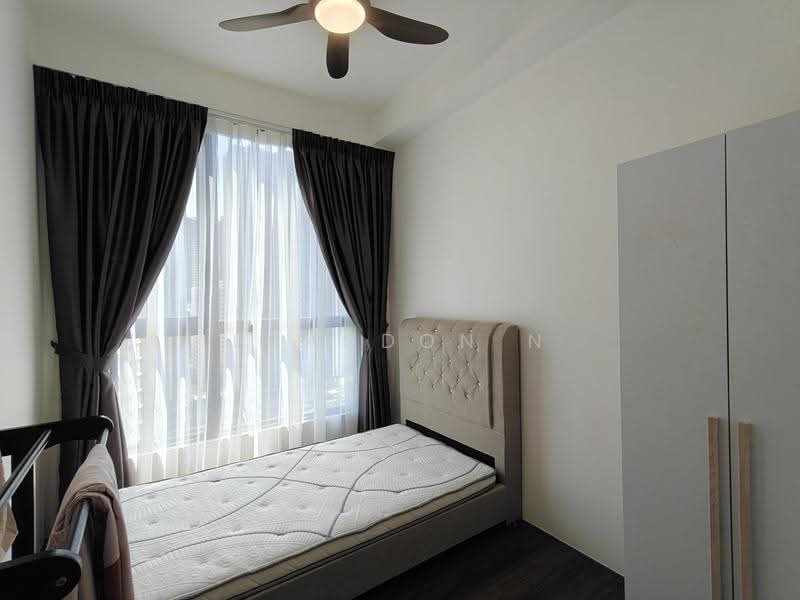 Kediaman Servis untuk Disewa di Altris Residences @ The Quartz WM - Brandon N - Bedroom - PropertyGuru.com.my