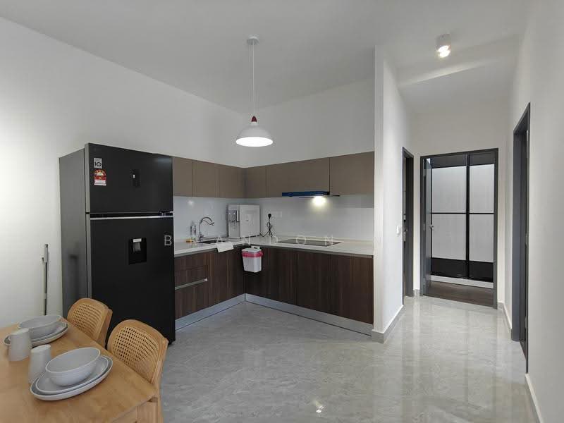 Kediaman Servis untuk Disewa di Altris Residences @ The Quartz WM - Brandon N - Kitchen - PropertyGuru.com.my