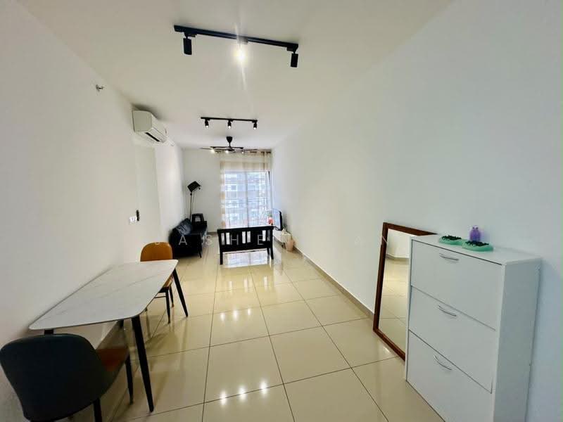 Kediaman Servis untuk Disewa di M Luna - Jashen Tan - Living Room - PropertyGuru.com.my