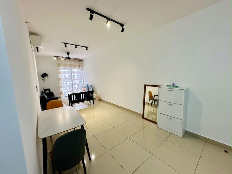 Kediaman Servis untuk Disewa di M Luna - Jashen Tan - Living Room - PropertyGuru.com.my