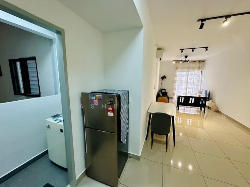 Kediaman Servis untuk Disewa di M Luna - Jashen Tan - Living Room - PropertyGuru.com.my