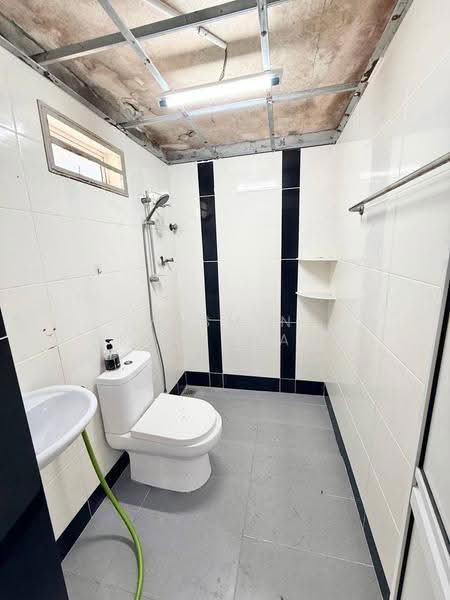 Terraced House for Sale in Bandar Seremban Selatan (Seremban) - Yasmin Sulaiman - Bathroom - PropertyGuru.com.my