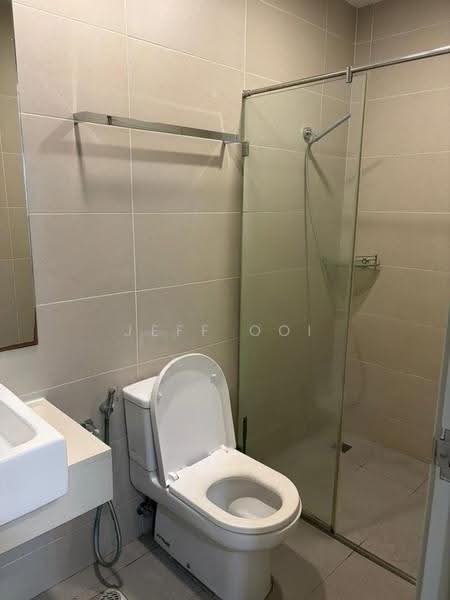 Service Residence for Sale at Straits Garden Suite - Jeff Ooi - Bathroom - PropertyGuru.com.my