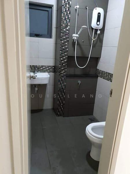 Condominium for Sale at The Vyne - Louis Leang - Bathroom - PropertyGuru.com.my