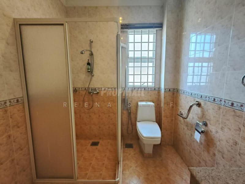 Bungalow House untuk Dijual di Bukit Jelutong (Shah Alam) - Reena Sarif - Bathroom - PropertyGuru.com.my