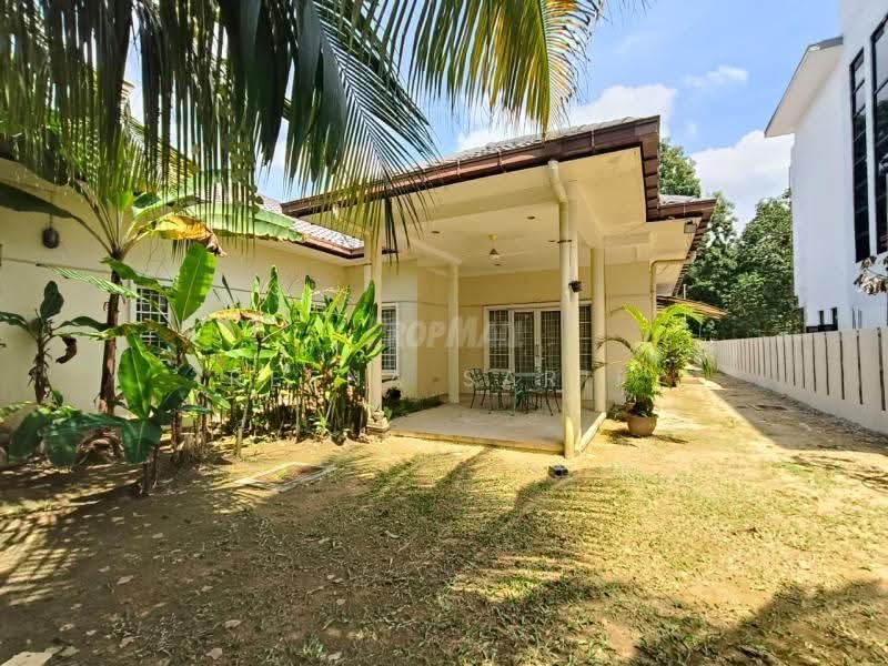 Bungalow House untuk Dijual di Bukit Jelutong (Shah Alam) - Reena Sarif - Exterior - PropertyGuru.com.my