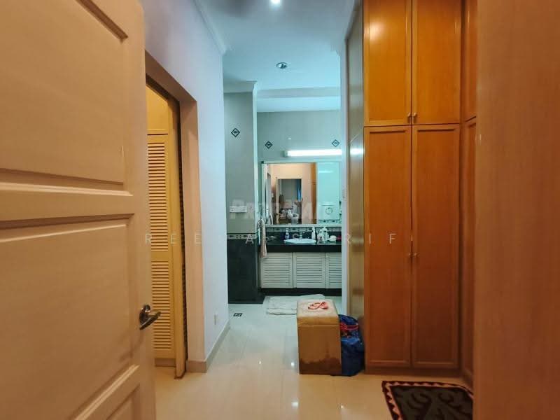 Bungalow House untuk Dijual di Bukit Jelutong (Shah Alam) - Reena Sarif - Corridor - PropertyGuru.com.my