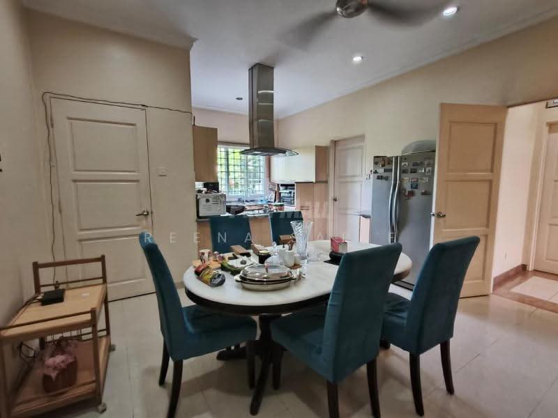 Bungalow House untuk Dijual di Bukit Jelutong (Shah Alam) - Reena Sarif - Kitchen - PropertyGuru.com.my