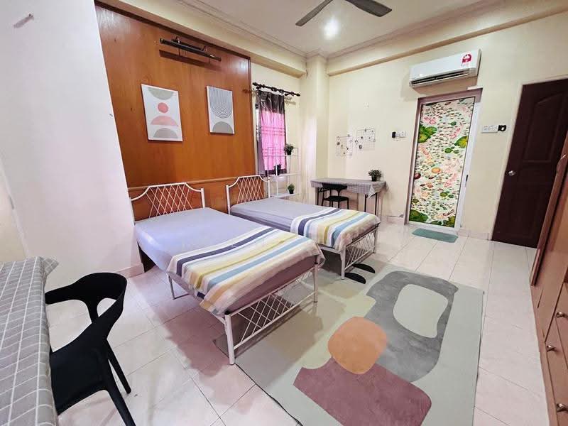 Kondominium untuk Dijual di Evergreen Park Scot Pine - Igen Mak - Bedroom - PropertyGuru.com.my