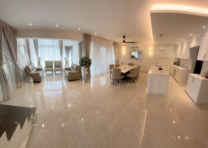Condominium for Sale at Armanee - Amir Abas - Living Room - PropertyGuru.com.my