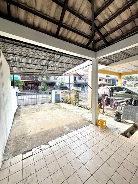 Rumah Teres 2-Tingkat untuk Dijual di Taman Industri Bolton (Batu Caves) - Mohd Zakri Mohd Zamberi - Exterior - PropertyGuru.com.my