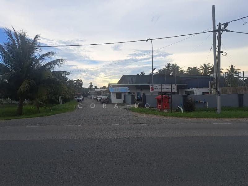 Detached Factory for Rent in Benut (Johor) - Cora Loh - Exterior - PropertyGuru.com.my
