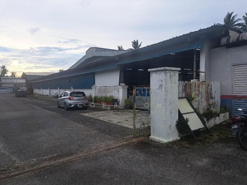 Detached Factory for Rent in Benut (Johor) - Cora Loh - Exterior - PropertyGuru.com.my