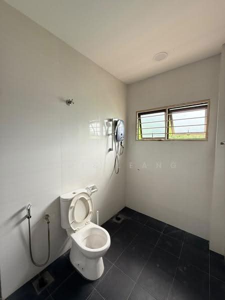 3-storey Terraced House for Sale in Bandar Mahkota Cheras (Cheras) - Louis Leang - Bathroom - PropertyGuru.com.my