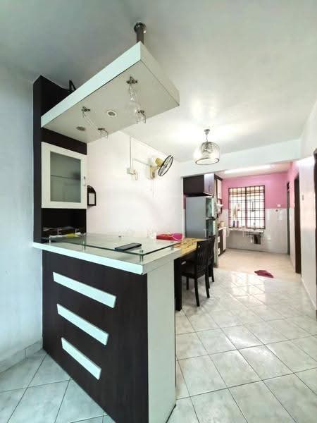 Rumah Teres 2-Tingkat untuk Dijual di Taman Sri Pulai Perdana (Skudai) - Ee Fong Toh - Kitchen - PropertyGuru.com.my