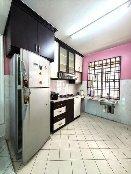 Rumah Teres 2-Tingkat untuk Dijual di Taman Sri Pulai Perdana (Skudai) - Ee Fong Toh - Kitchen - PropertyGuru.com.my
