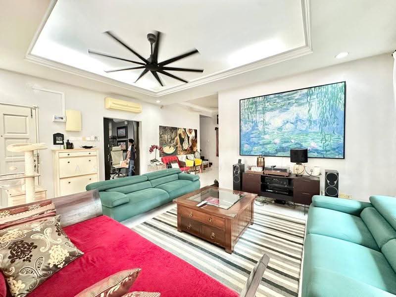 Semi-Detached House for Sale in Subang Bestari (Shah Alam) - Ashraff Daniel - Living Room - PropertyGuru.com.my