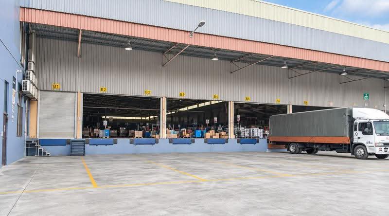 Warehouse for Rent in Taman Perindustrian Subang (Subang Jaya) - Jen Lau - Exterior - PropertyGuru.com.my