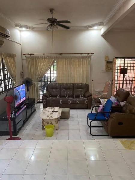 2-storey Terraced House for Sale in Ipoh (Perak) - David Cheong - Living Room - PropertyGuru.com.my
