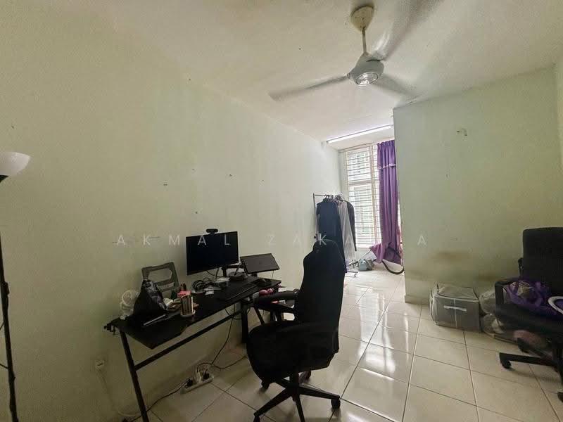 3-storey Terraced House for Sale in Kajang (Selangor) - Akmal Zakaria - PropertyGuru.com.my