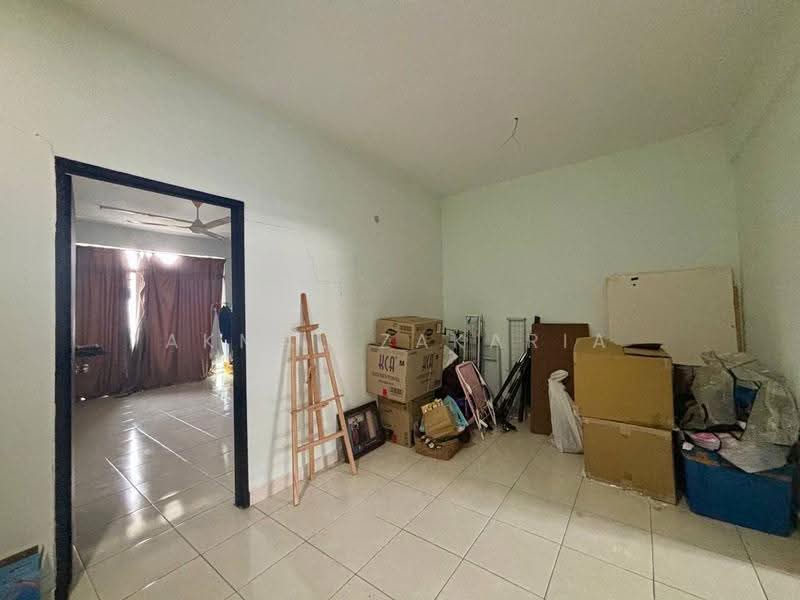 3-storey Terraced House for Sale in Kajang (Selangor) - Akmal Zakaria - PropertyGuru.com.my