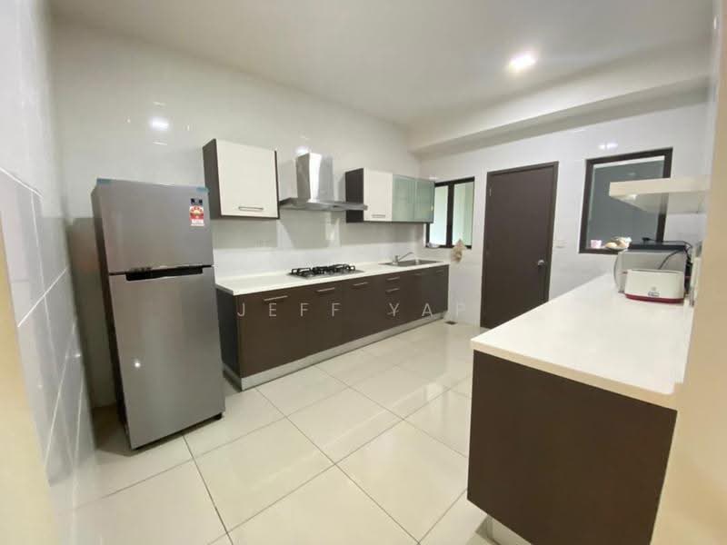Condominium for Sale at Ujana Executive Apartment - Jeff Yap - Kitchen - PropertyGuru.com.my